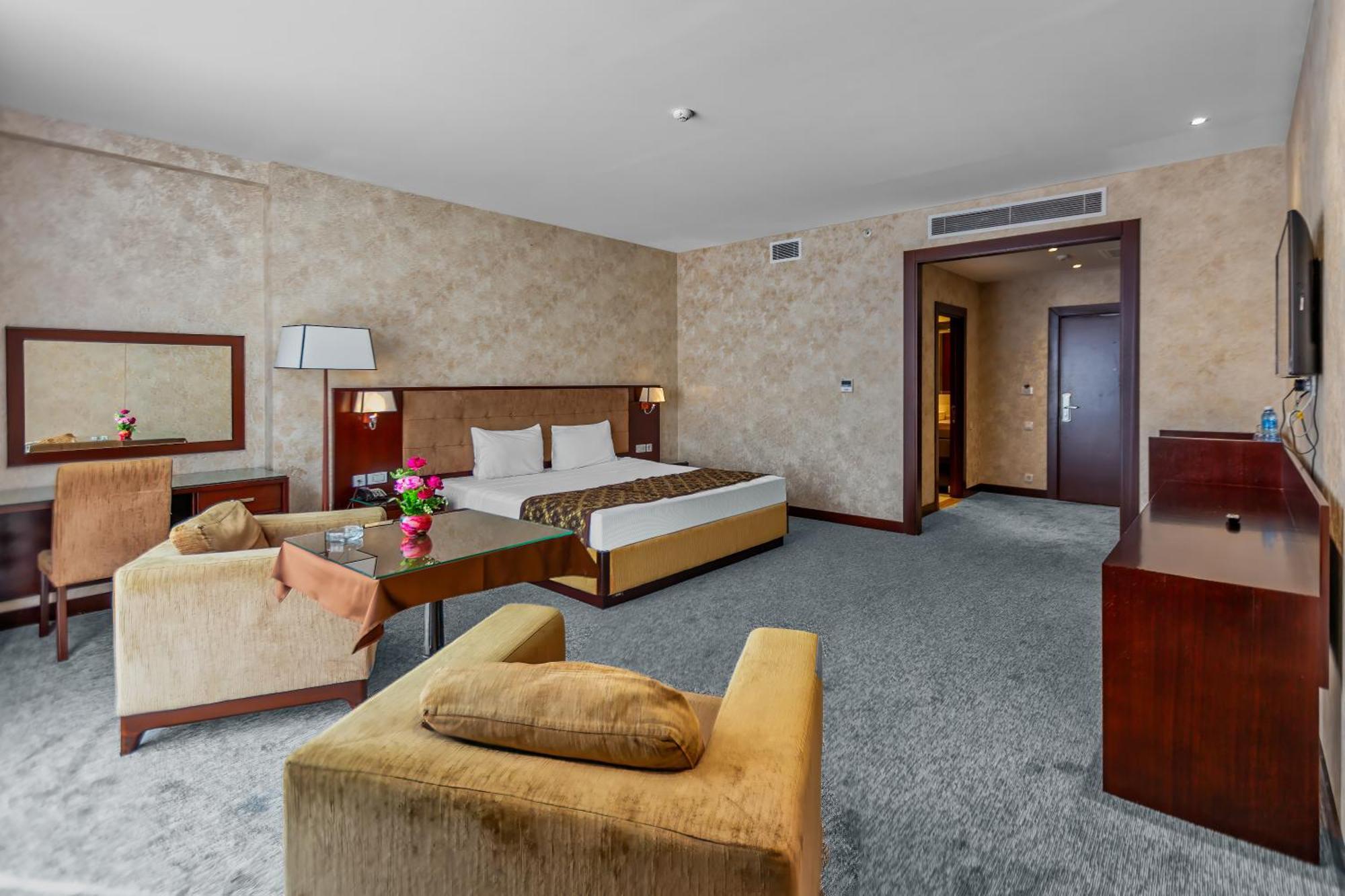 Harmony Hotel Baku Exterior photo